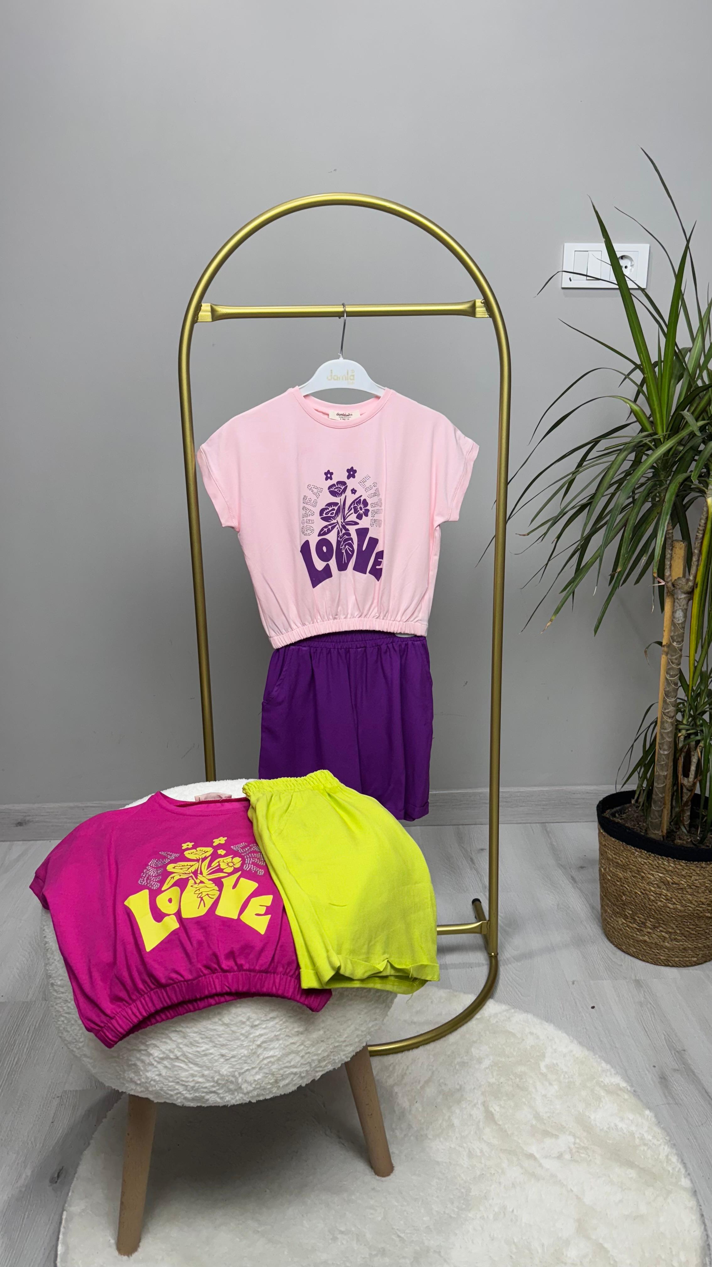 mor love baskılı crop şortlu lastikli ikili takım