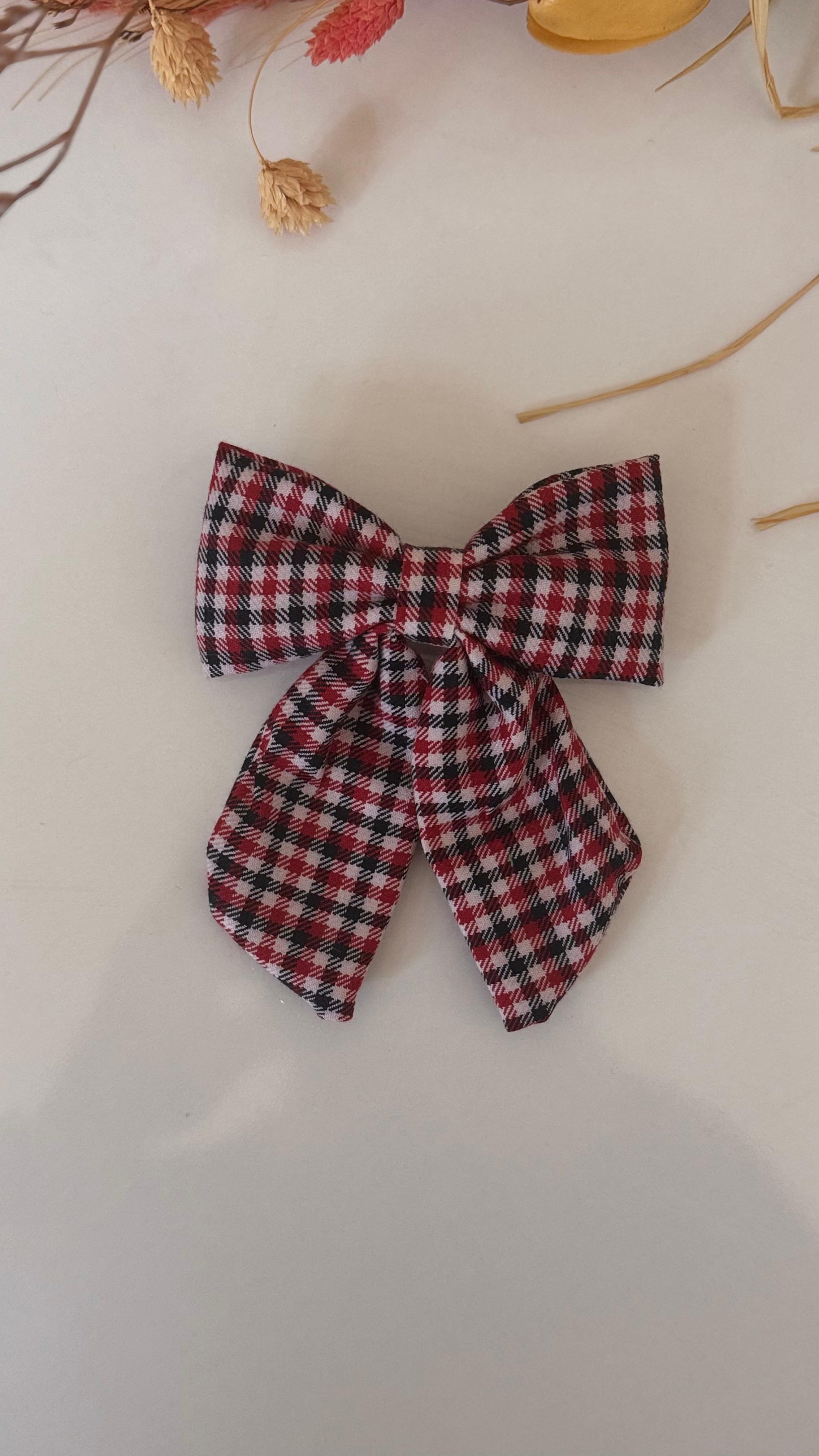 Kurdele Ekoseli Klipsli Toka